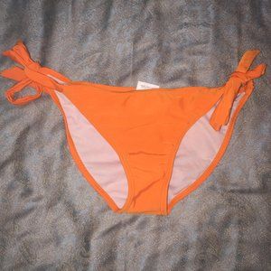 Plunge Bikini Bottom (NWOT)